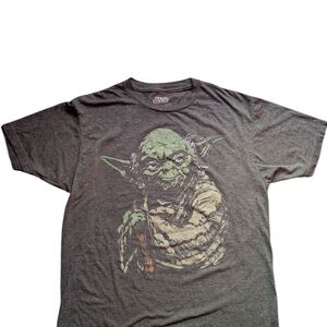 Star Wars Gray Yoda Short Sleeve Tee